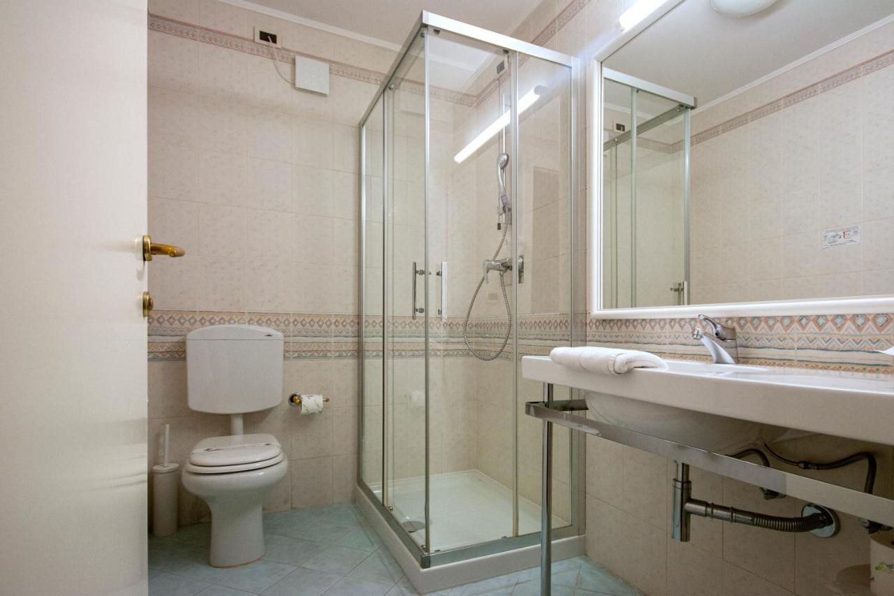 Metropole Hotel